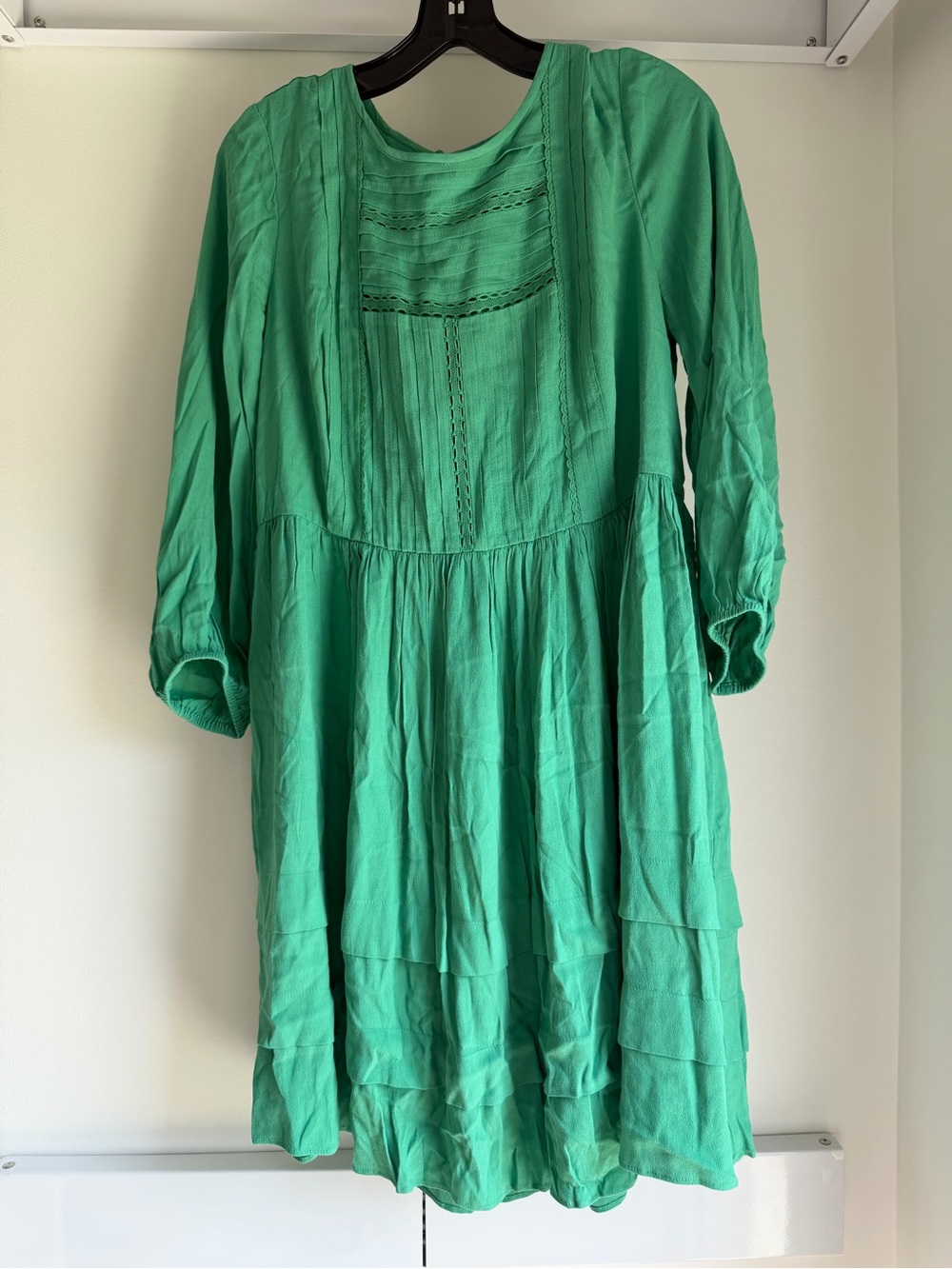 Ann Taylor Green Tiered Long-Sleeve Midi Dress